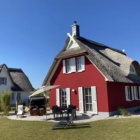 Lägenhet Thatched Starfish Zierow